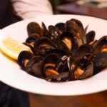 plato de mejillones - restaurante el pote